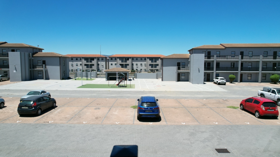 2 Bedroom Property for Sale in Parklands East Western Cape